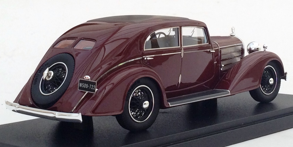 Esval Models EMGEMB43001A Mercedes-Benz 260D Pullman Landaulet 1936 -1940, open back /black